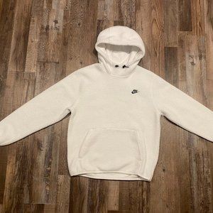 Nike High-Pile Fleece Pullover Hoodie
